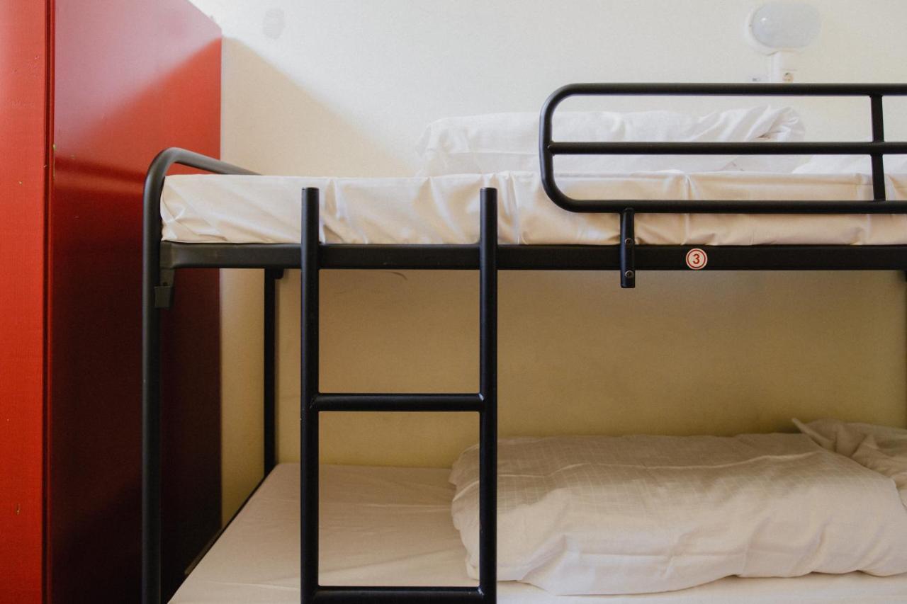Shelter City Christian Hostel อัมสเตอร์ดัม ภายนอก รูปภาพ