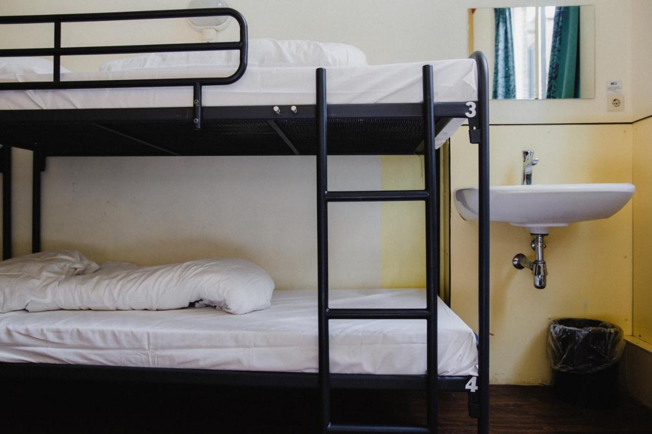 Shelter City Christian Hostel อัมสเตอร์ดัม ภายนอก รูปภาพ